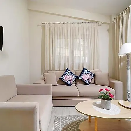 فندق Inroy Sea View
