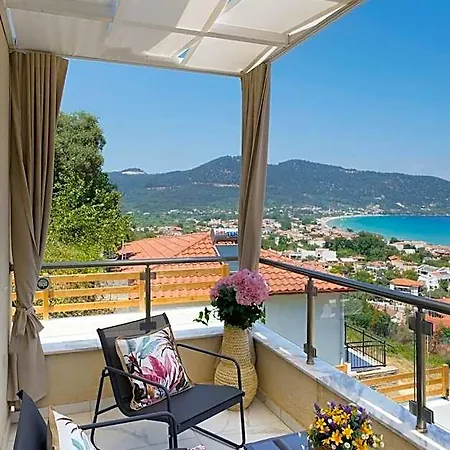 فندق Inroy Sea View 4*