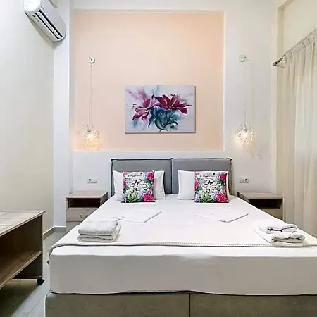 Inroy Sea View 4*